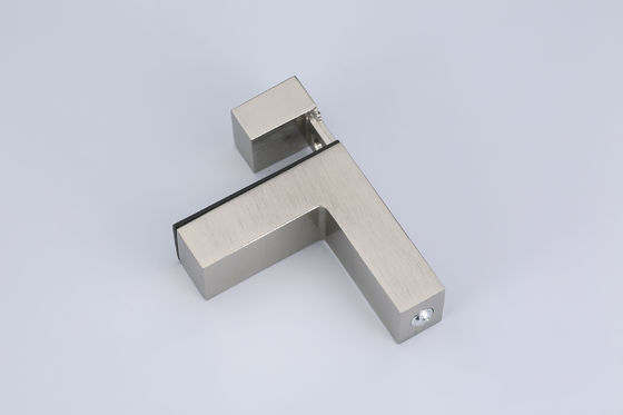 Giá đỡ tủ bếp thực tế, phần cứng kệ tủ đa chức năng